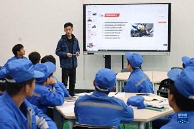 以練促學 職業技能培訓的實踐路徑與效能提升